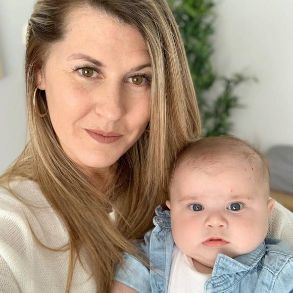 Meet your Posher, Mari - Picture 1 of 1